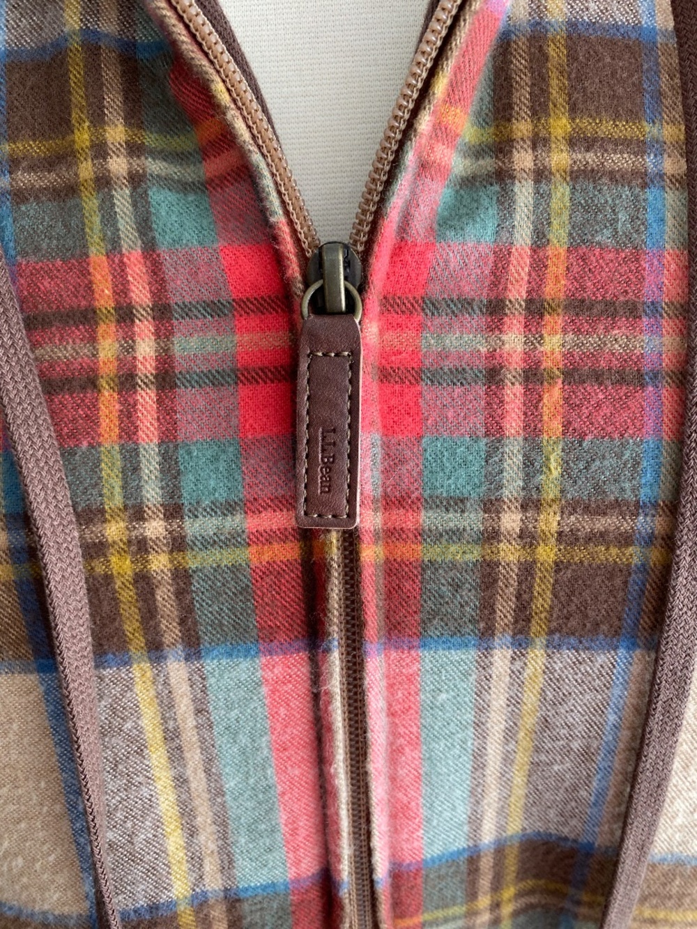 LL Bean Scotch Plaid Flannel Sherpa-lined Hoodie Jacket - Size S - Picture 14 of 15